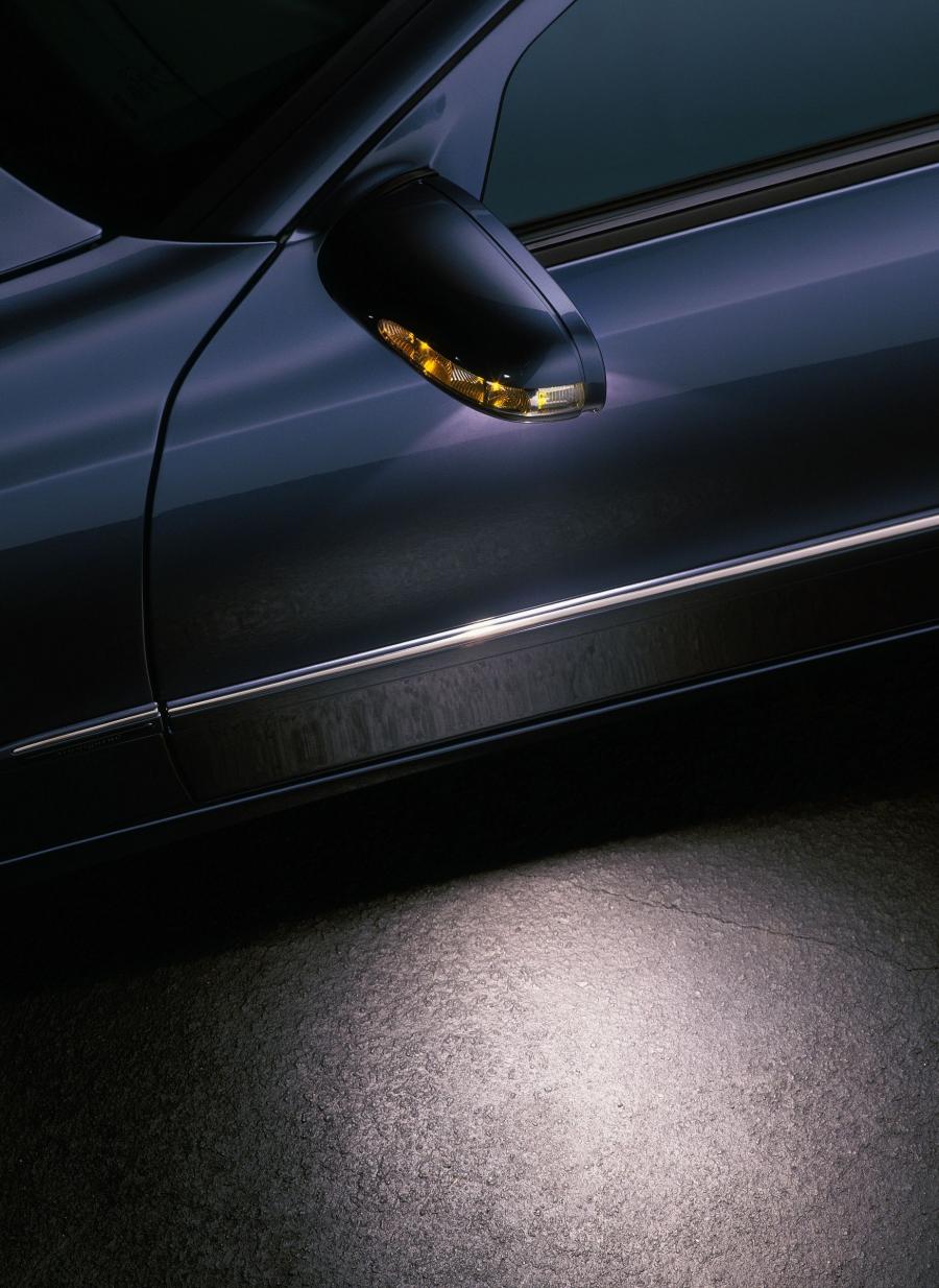  Mercedes-Benz E-Class 2002 года  (фото 245 из 448)